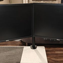 22" Dual Monitor Setup - Dell