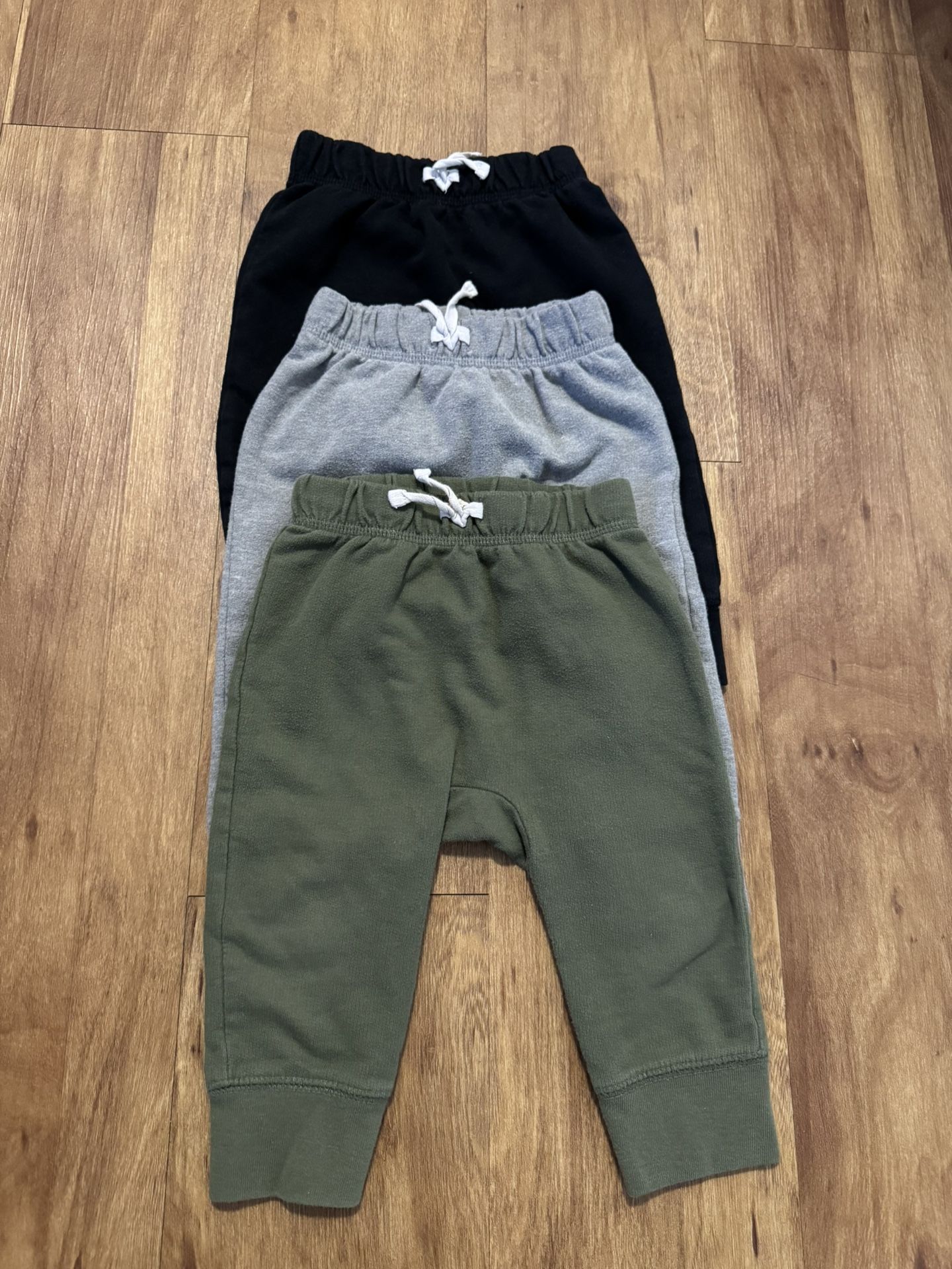 3 Cat And Jack 12 Month Joggers