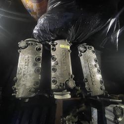 3 ) civic cylinder head