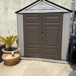 OUTDOOR STORAGE
