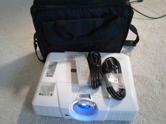 Mitsubishi projector