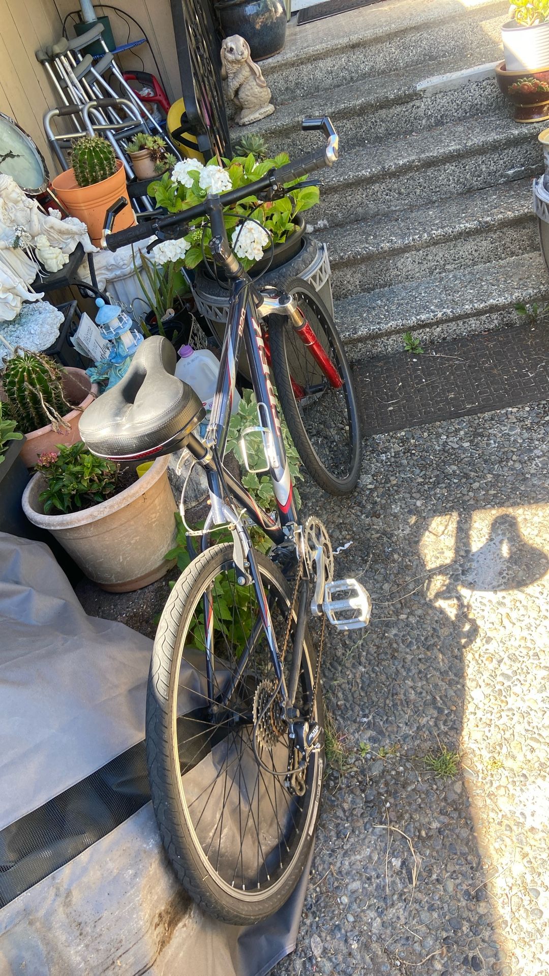 Trex 820 Bicycle Price 150$. Pick Up E. 72. and. Grandview. E. Tacoma