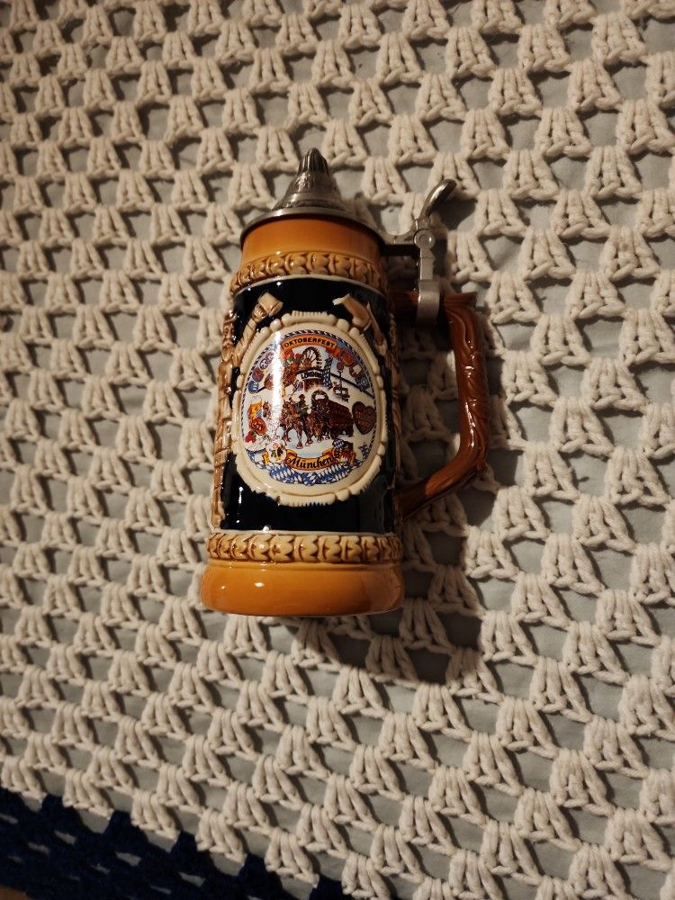 Beer Stein MÜNCHEN OKTOBERFEST