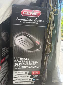 Genie Signature Series 2 HPc Premium Screw Drive Smart Garage Door Opener