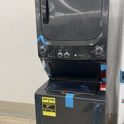 GE Washer And Dryer Stackable 