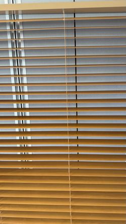 Levol Wood Venetian Window Blinds