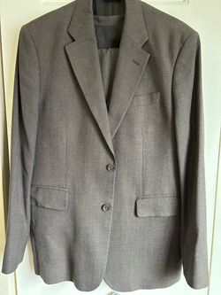 Men’s 3-piece suit by Banana Republic Brown 38S