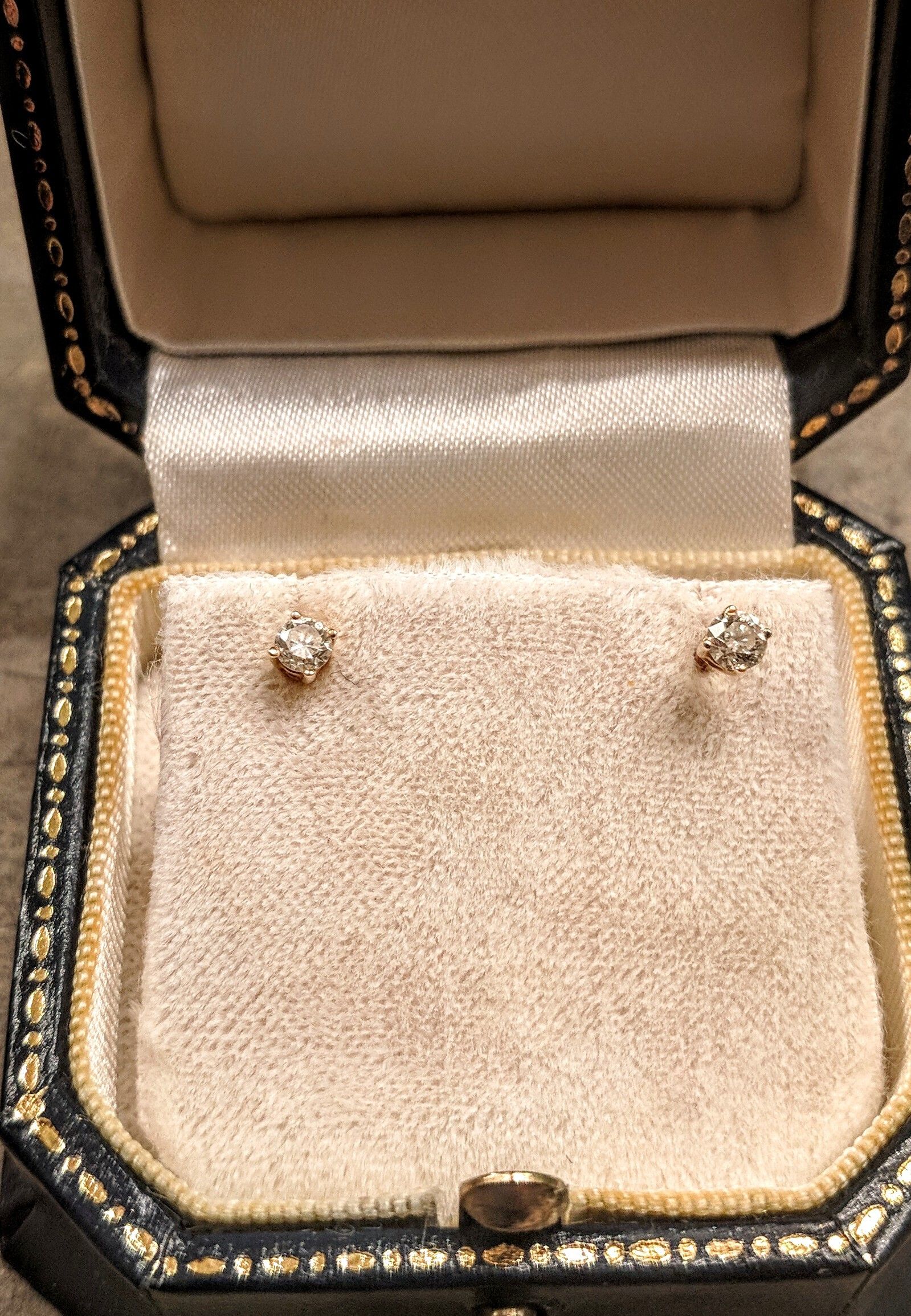 Diamond earrings