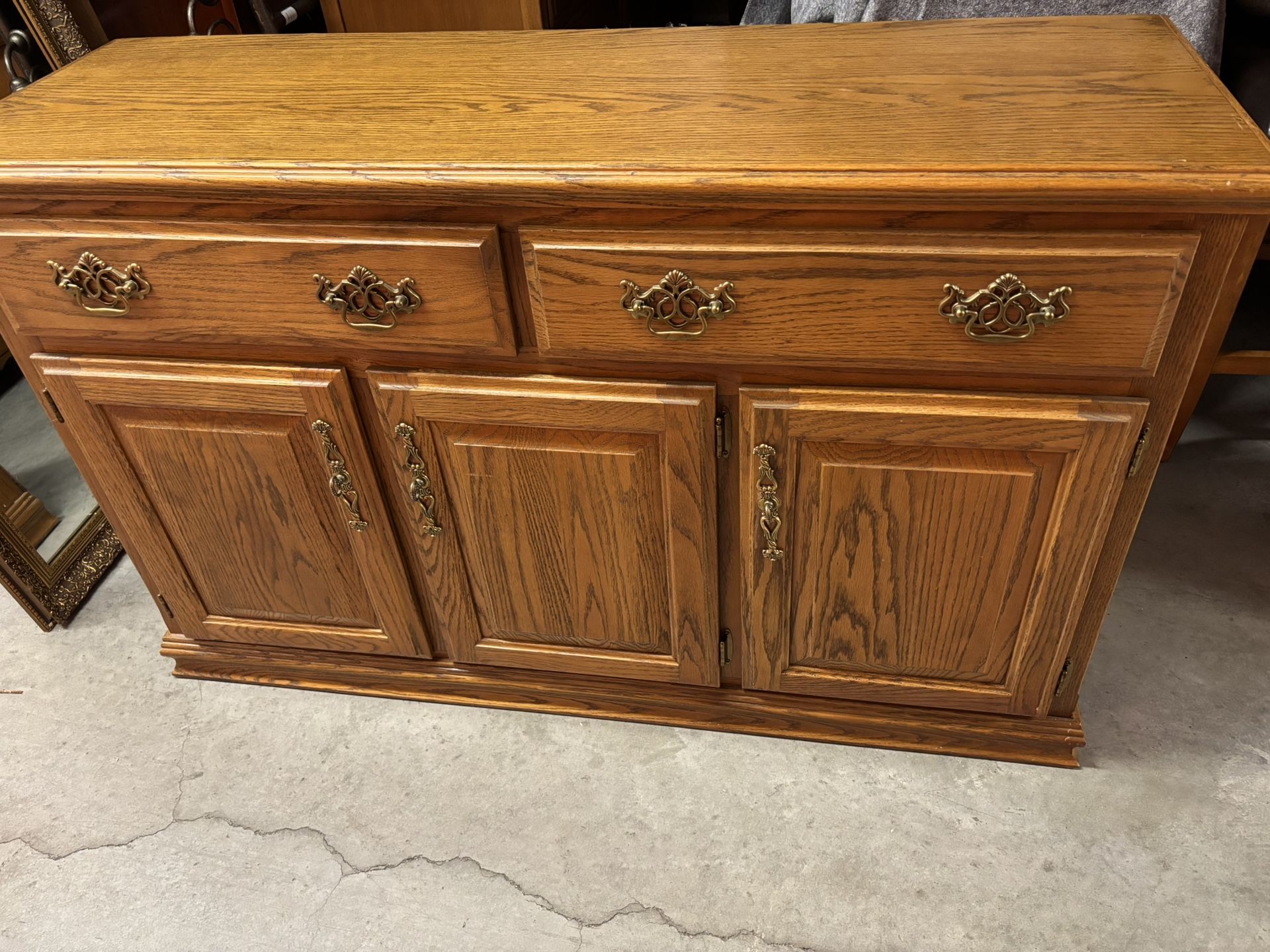 Dresser