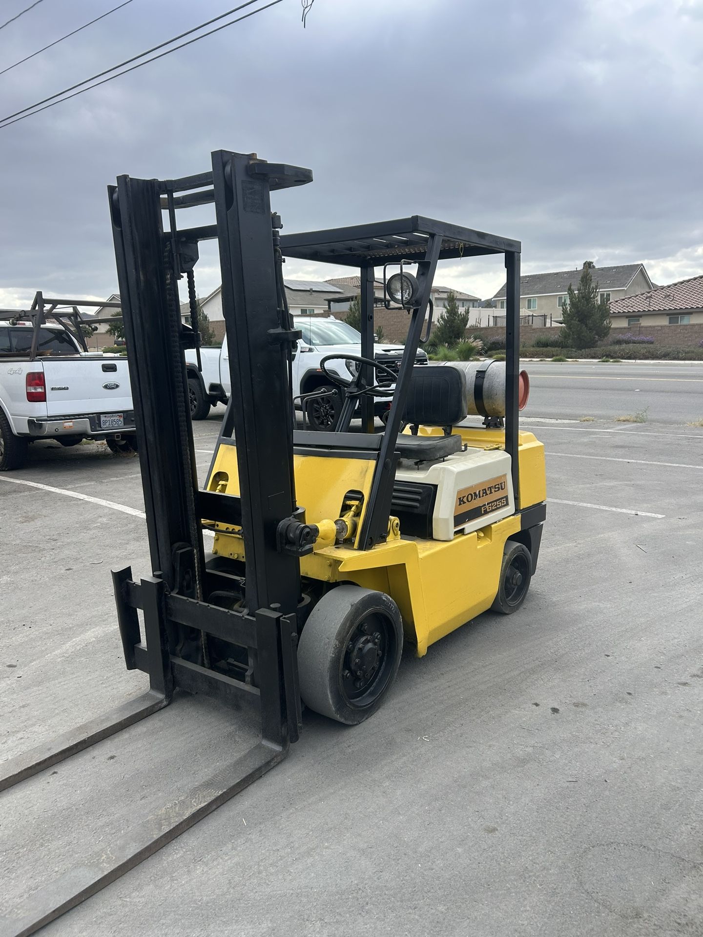 Forklift 5000 Pound Capacity