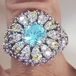 Beautiful 925 ADI Cluster Ring - 9