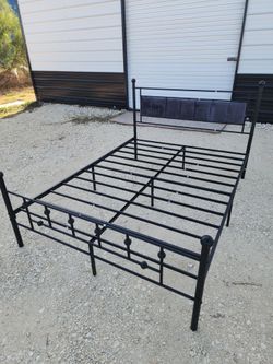 BRAND NEW Queen Size Metal Platform Bed Frame with Gray Upholstered Back