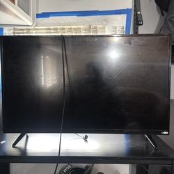 35inch Vizio Flat Screen $100 (Comes With remote)
