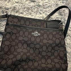 Coach cross Body 