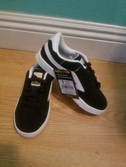 Black and White Airspeed 1..Boys Size 1..Brand New!