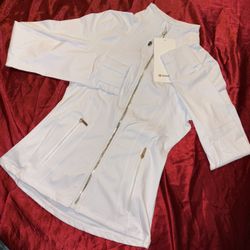 white lululemon define jacket 