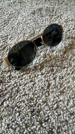 Sunglass