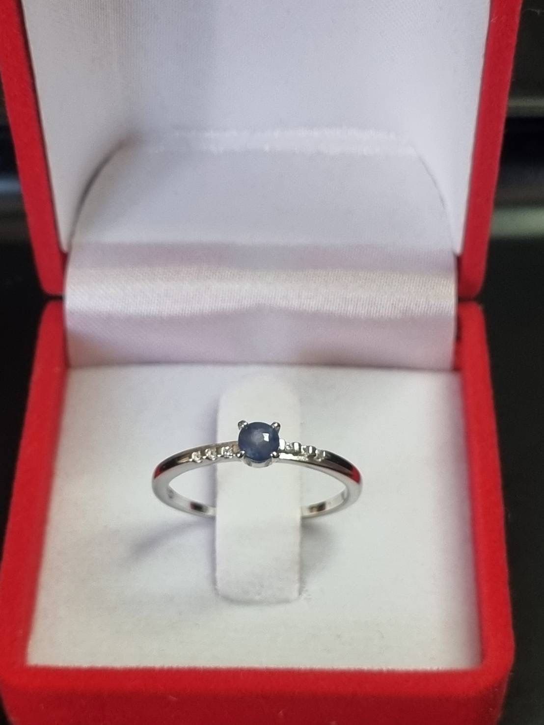 New Natural Blue Sapphire Ring 18K White Gold Plated over 925 Sterling Silver Size 7