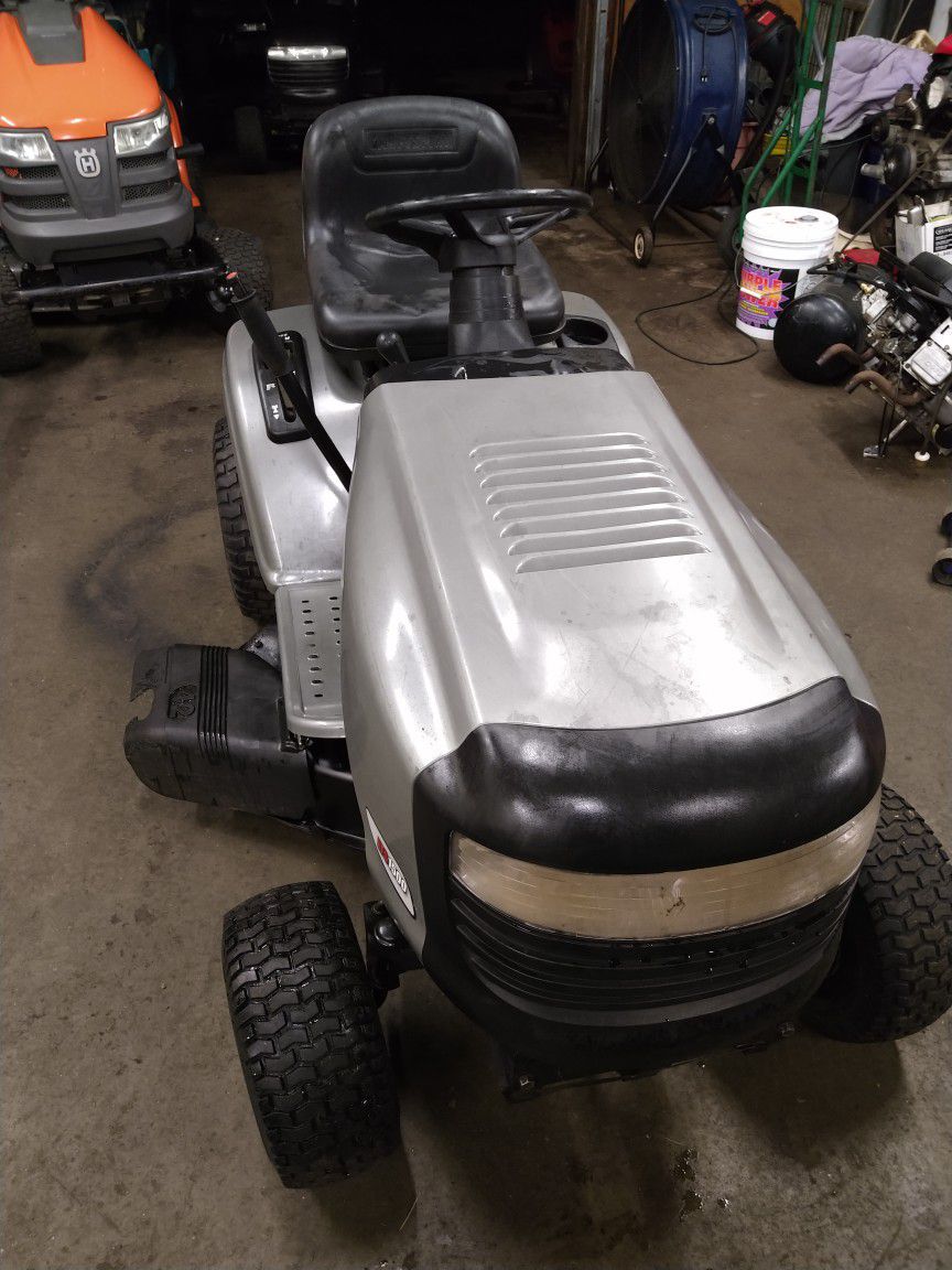 2009 Craftsman 17HP LTS1500 with 42" Deck $650