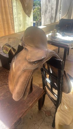 Horse saddle