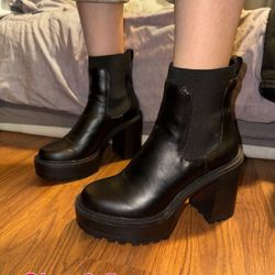 Women’s Shoes