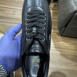 Louboutin Black Casual Sneakers 