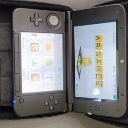 Nintendo 3ds XL works Perfect Excellent Condition Comes With 6 Games