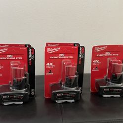 Milwaukee M12 6.0 Batteries 