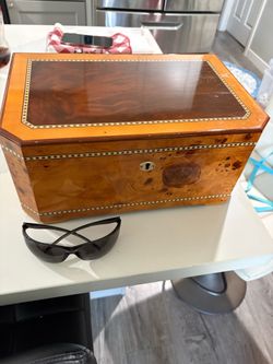 Fancy Cigar Humidor