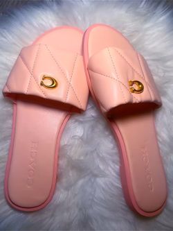 Sandal’s women’s size 7