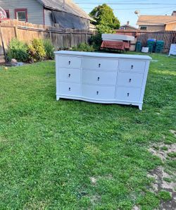 9 Drawers Dresser🤍🤍🤍