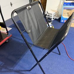 Folding artwork stand