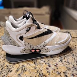 Nike Self-lacing Shoes 