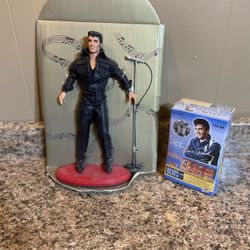 Elvis 68 Comeback Special And Box Of Trading Cards 