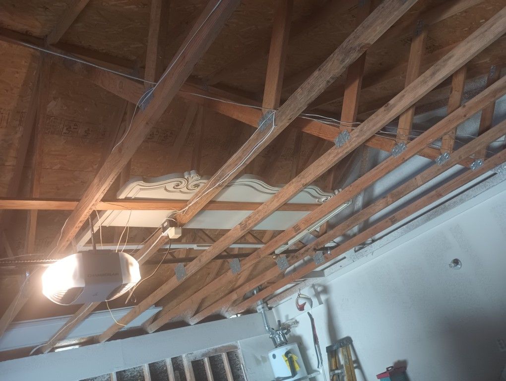 Antique Headboard Queen/King