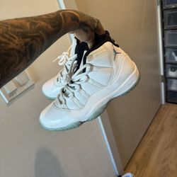 Legend Blue 11s 2014 Release No Box 