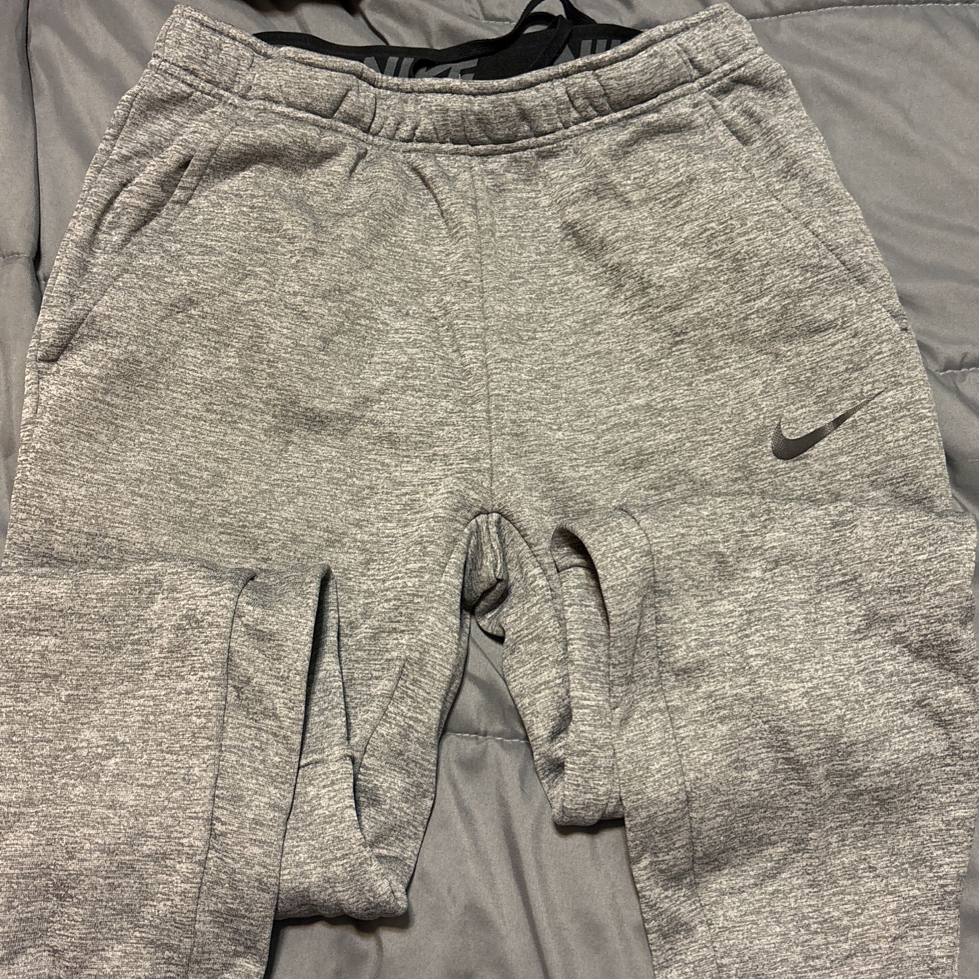 Nike Joggers