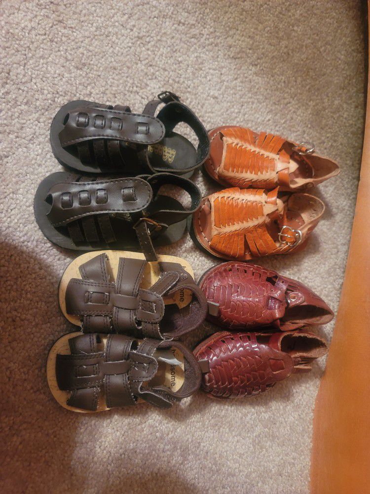 Huaraches Nino for Sale in Las Vegas, NV - OfferUp