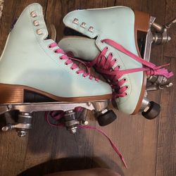 Moxi Skates Size 4 In Skates Which Is A Woman 5