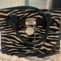 Michael Kors New Purse W Tags 