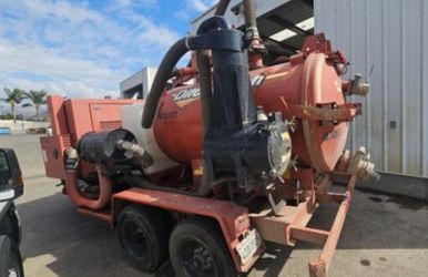 2018 Ditchwitch FX65-800 Vacuum Trailer