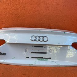 2008 - 2017 Audi S5 Trunk Lid Deck Lid OEM 8T0-827-023-AJ