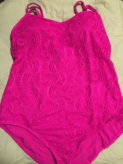 Woman's bathing suit