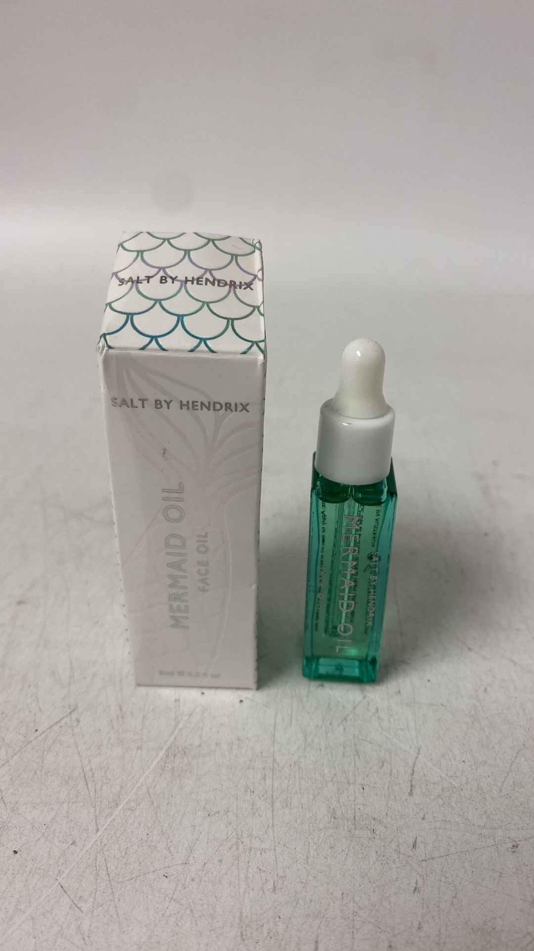 salt by hendrix mermaid oil face oil .3fl oz, open box