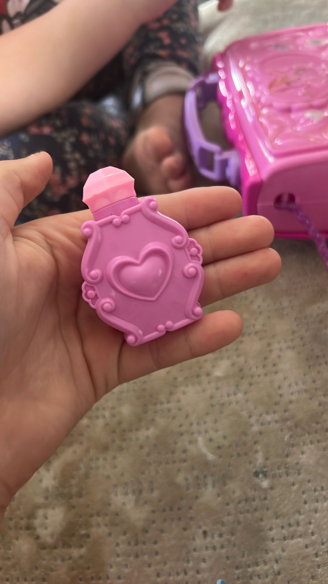 Toy perfume