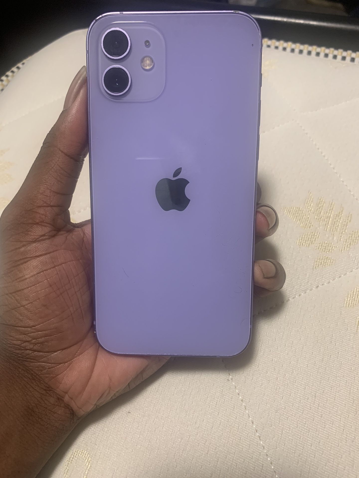iPhone 12
