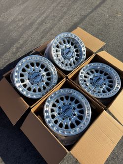 FINANCING AVAILABLE KMC KM552 IMS 8x170 18" Wheels Machined for SuperDuty