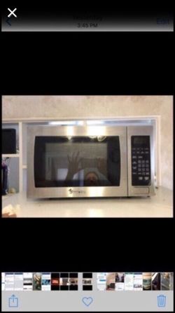 Chrome microwave - Magic chef