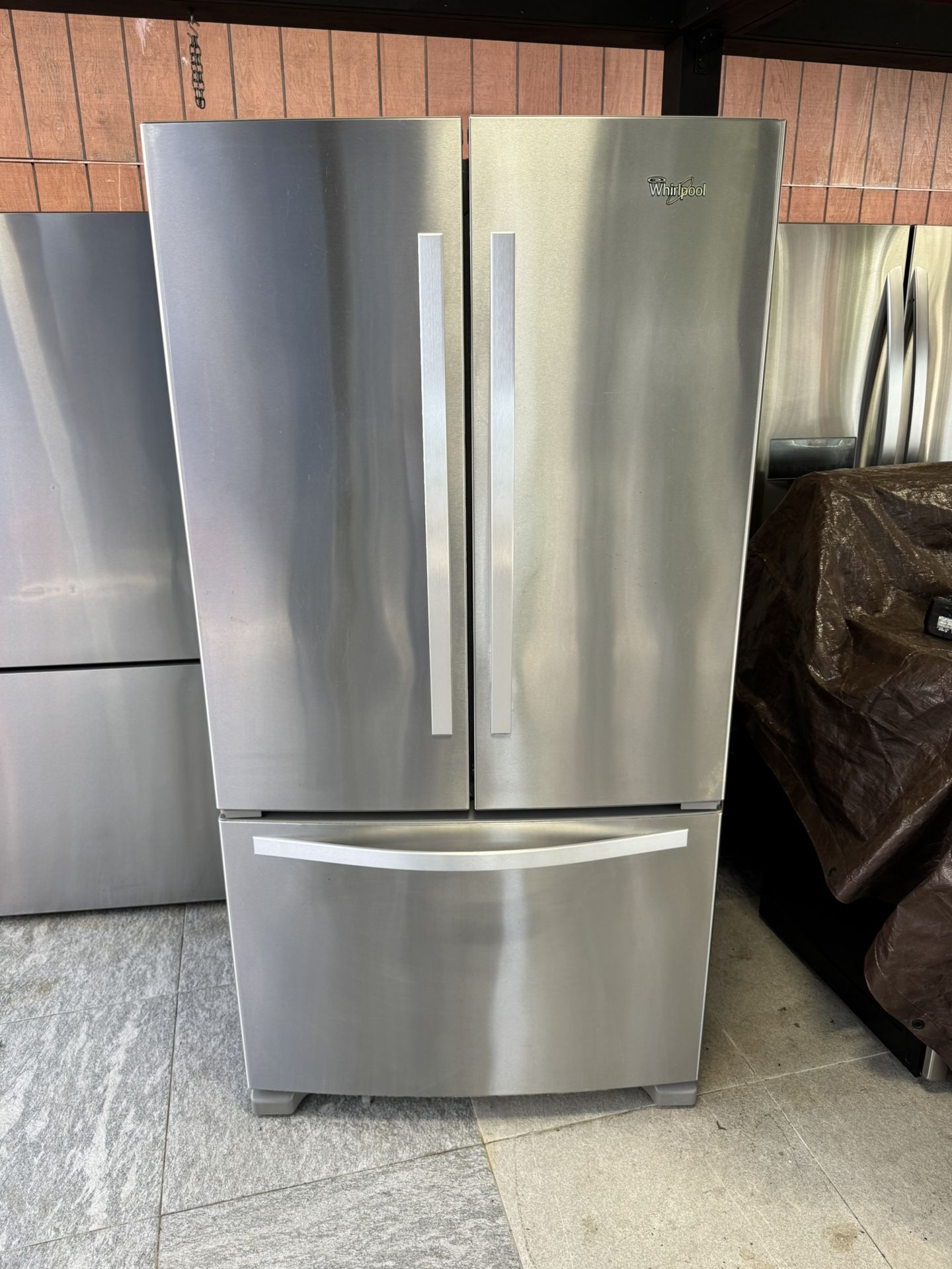 Whirlpool Refrigerator 36 X 69 X 24 Working Perfect Clean One Receipt For 90 Days Warranty