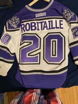Luc Robitaille signed jersey